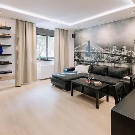 아파트 Modern Elegance Retreat *