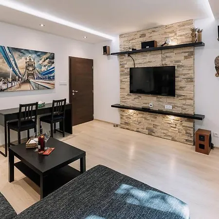 アパート Modern Elegance Retreat